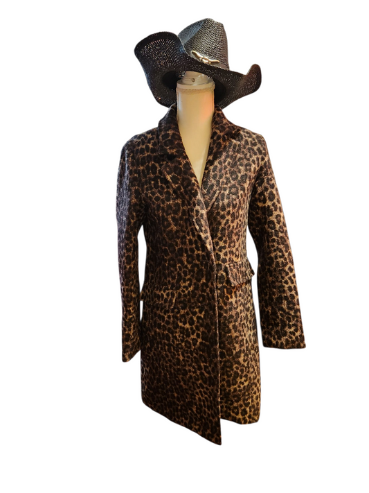 Kathy Ireland coat