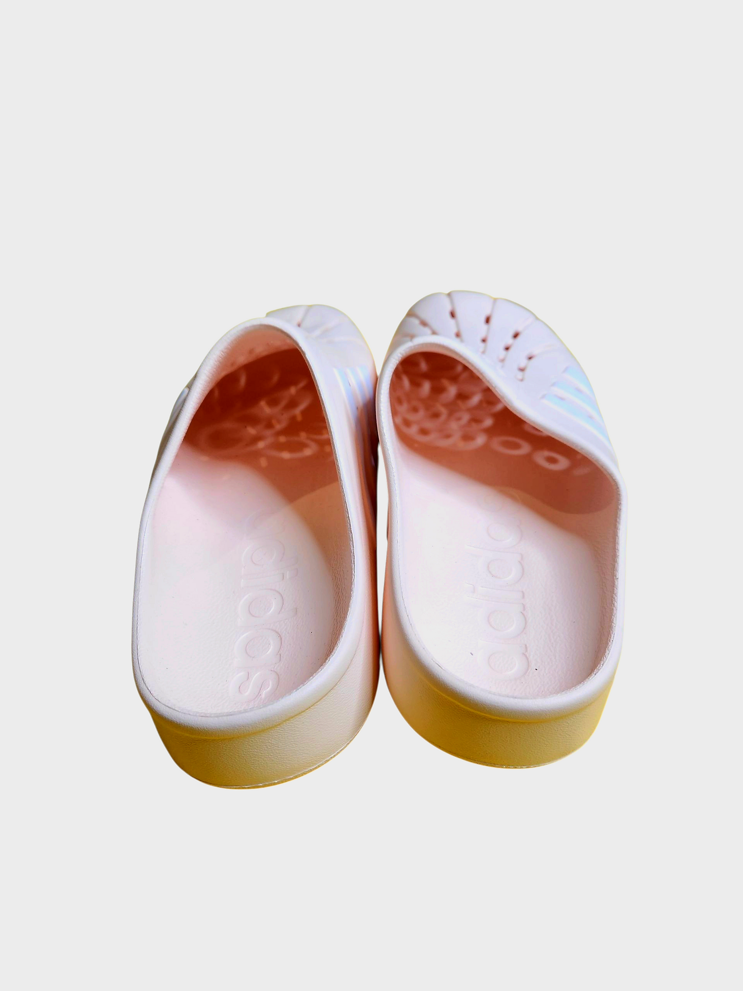Adidas slip on